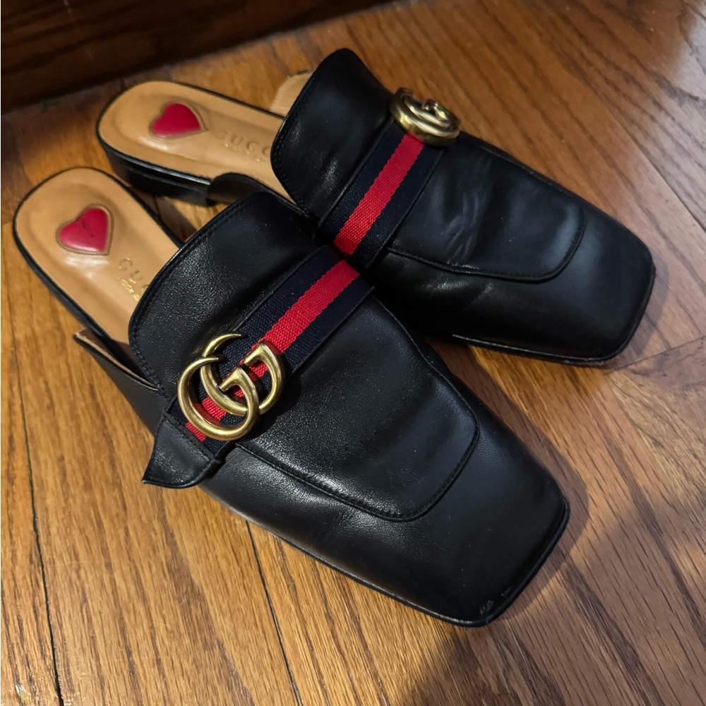 Women’s Gucci Leather Slip On Shoes